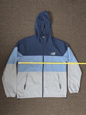 New Balance - Windbreaker | Grey Blue Colorblock | Men's Medium